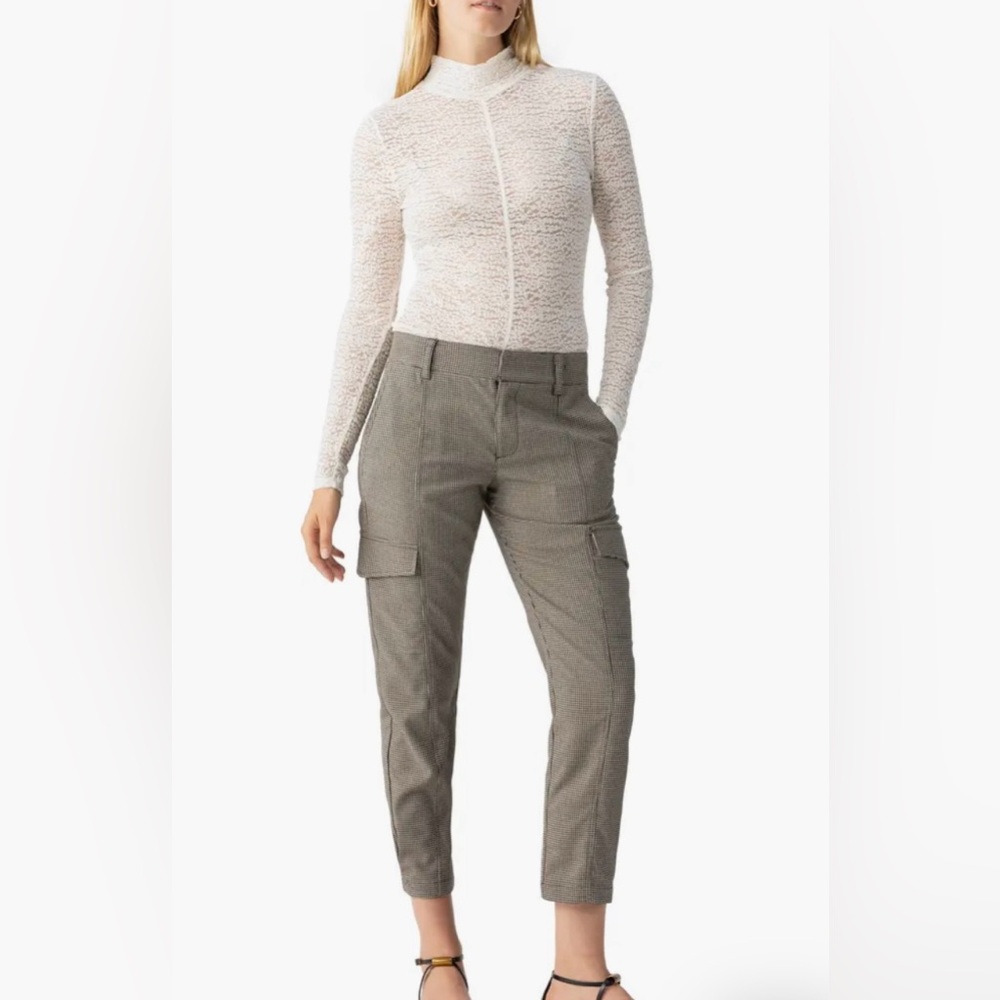 Sanctuary Women’s Houndstooth Cargo Pants Crop NWT SIZE 28 $129
